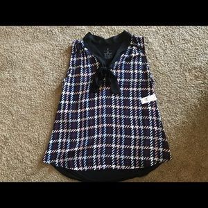 New York & Company Sleeveless Blouse